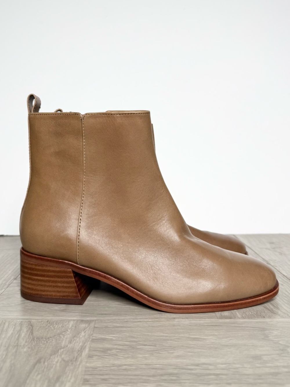 Vince Camuto Jerlindi Tan Leather Bootie 7 1/2 M